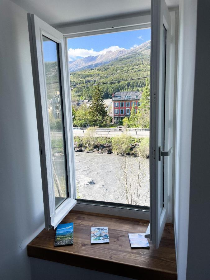 Studios Neufs - Coeur De Barcelonnette - Parking Prive Εξωτερικό φωτογραφία